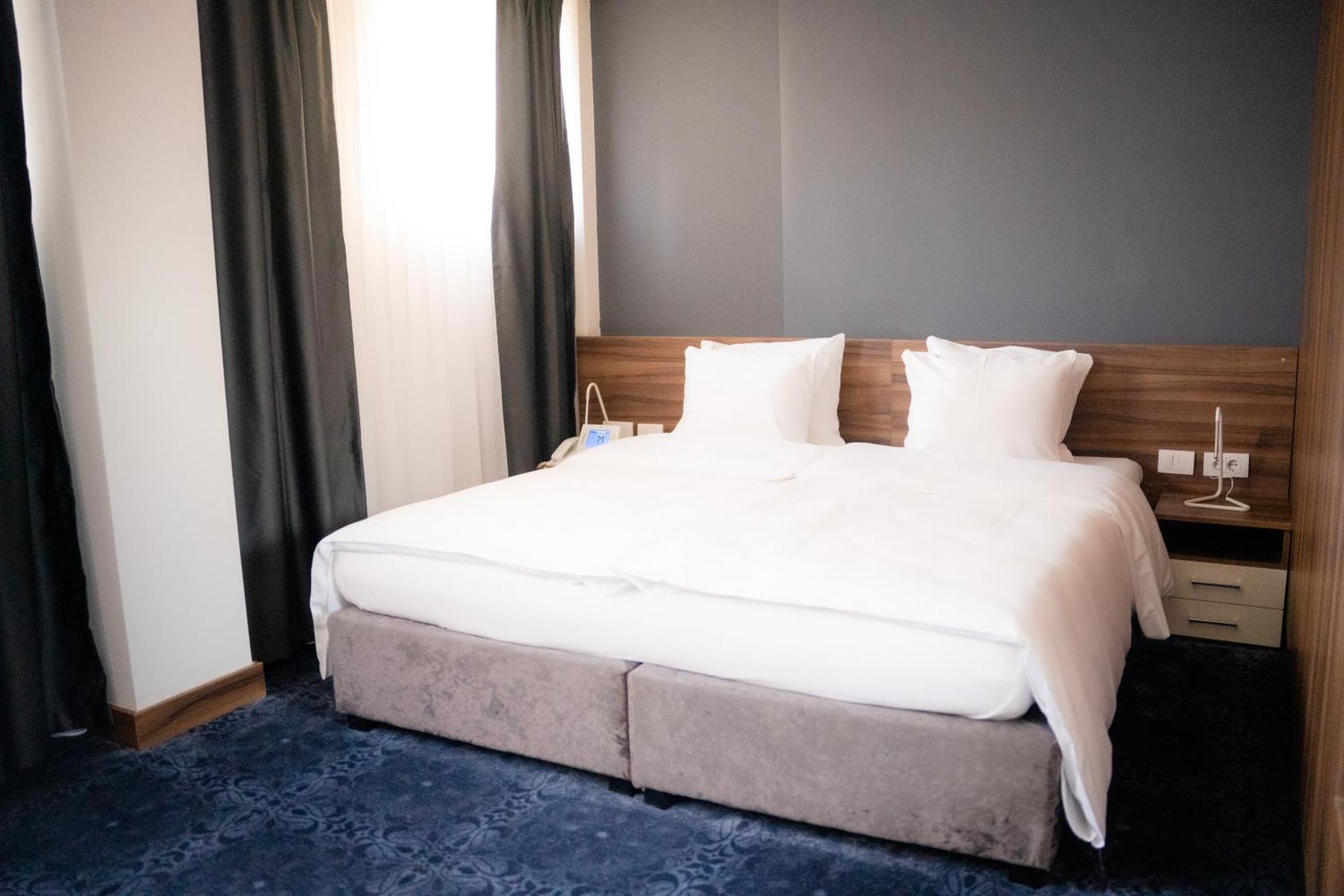 Olivia Rooms Belgrade Exterior photo